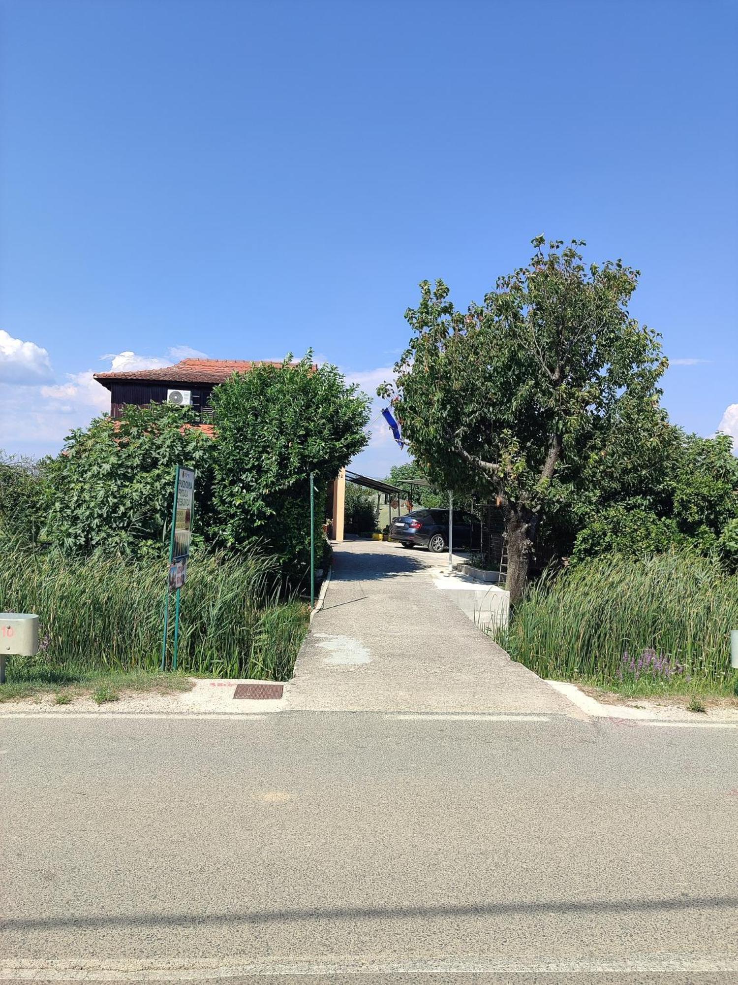 Apartman "Sarap" Меткович Екстер'єр фото