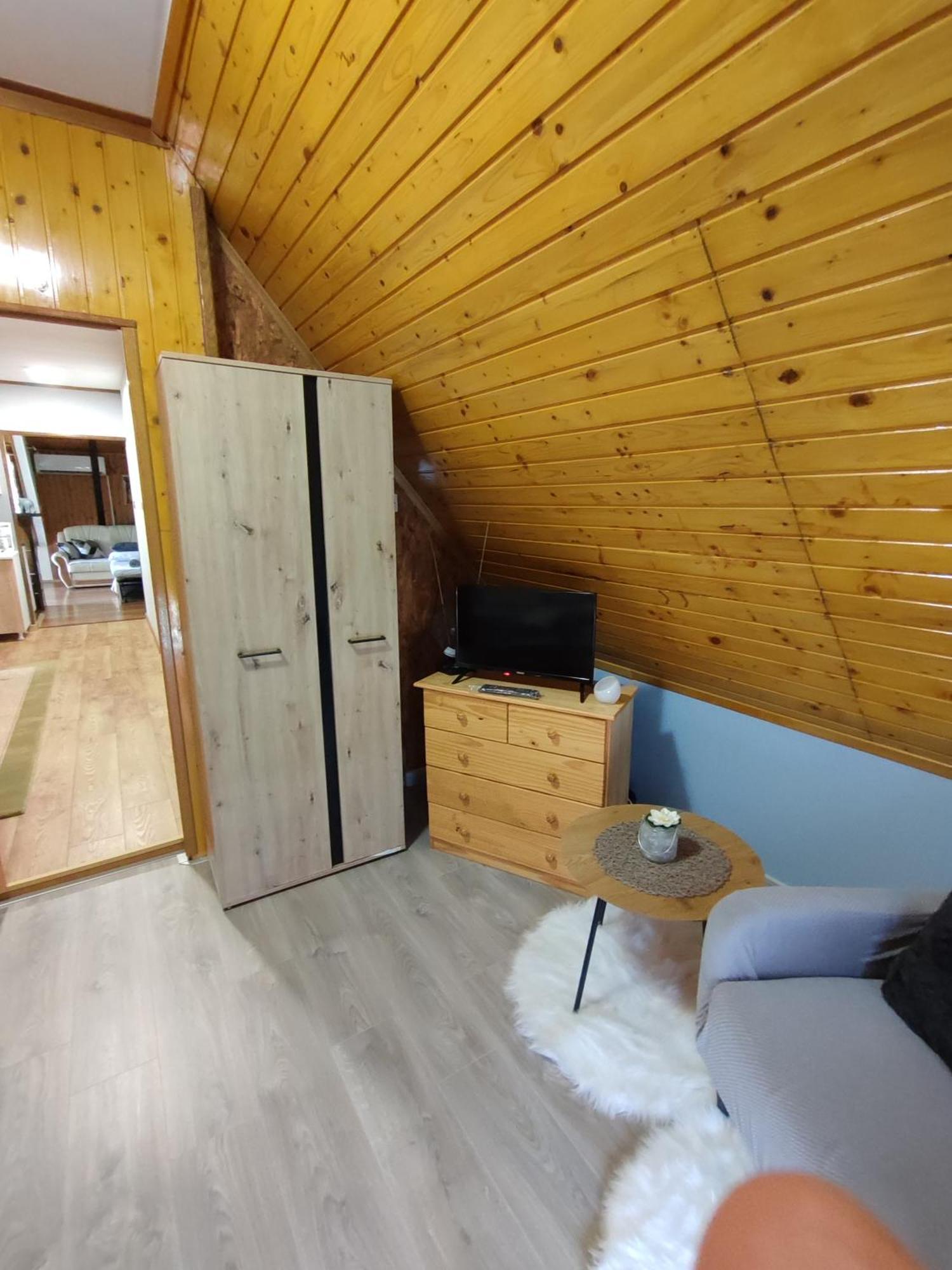 Apartman "Sarap" Меткович Екстер'єр фото